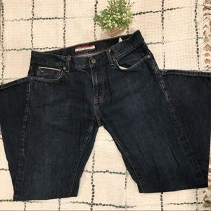 SOLD | Tommy Hilfiger Men’s Straight Fit Jeans 34W X 34L